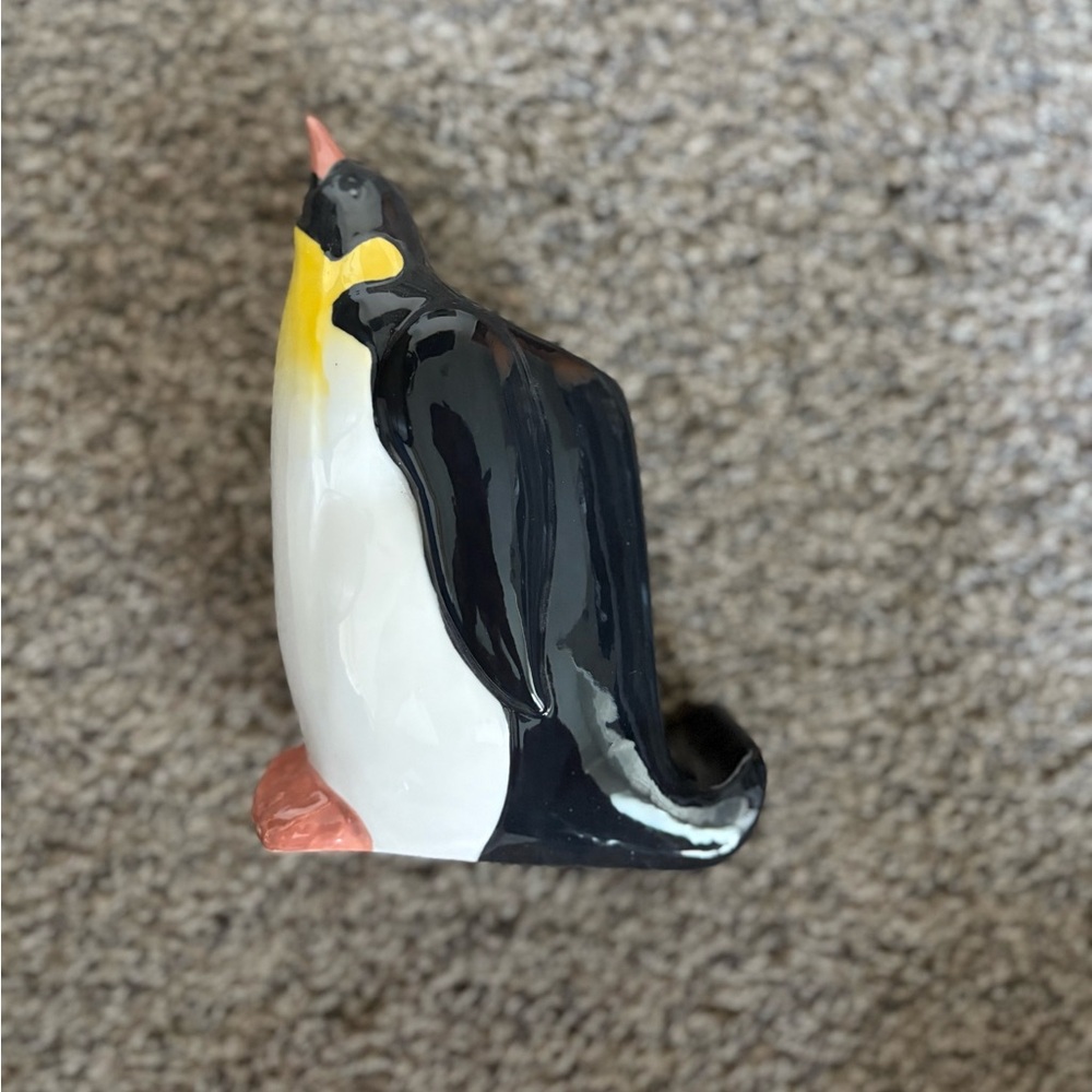 Ceramic Penguin Pencil and Phone Holder - Picture 4 of 7